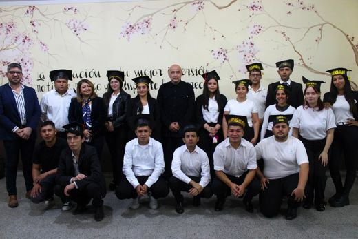 Foto 17 de la galería de alumnos del Secundario Acelerado del ICE