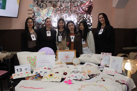 Foto 43 de la galería de alumnos de las tecnicaturas del ICE