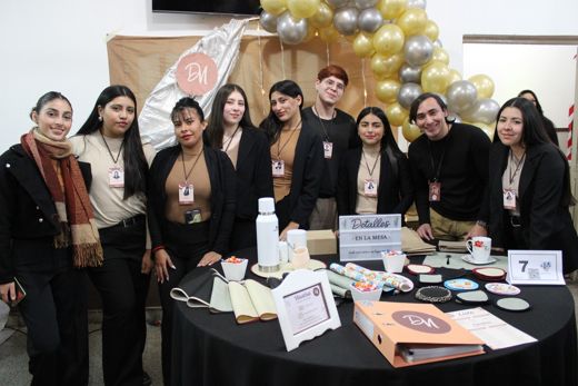 Foto 46 de la galería de alumnos de las tecnicaturas del ICE