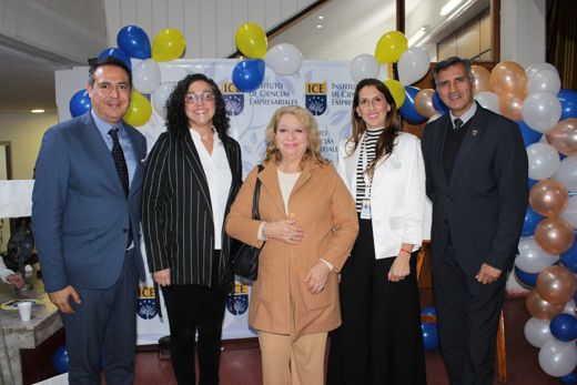Foto 48 de la galería de alumnos de las tecnicaturas del ICE