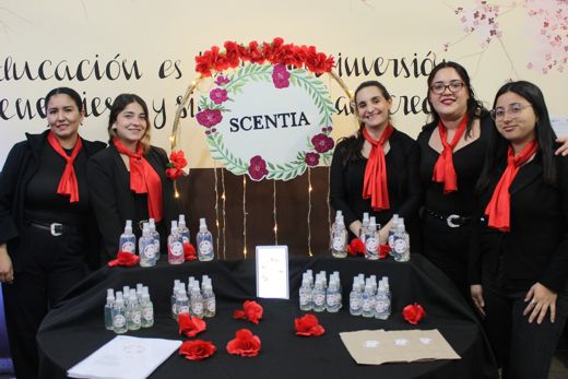 Foto 9 de la galería de alumnos de las tecnicaturas del ICE