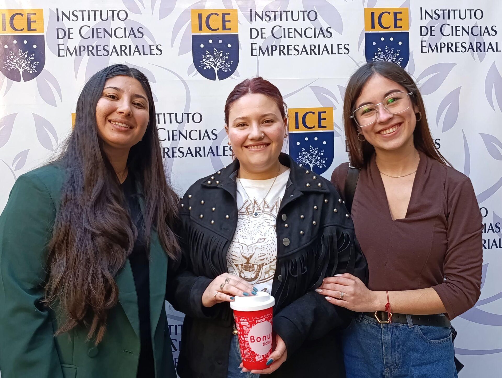 Foto 7 de la novedad: El ICE realizó la 4.ª Jornada de Administración de Empresas